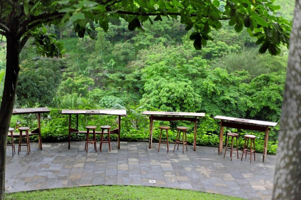 Oak Tree Emerald Hotel & Coventions Semarang Eksteriør bilde